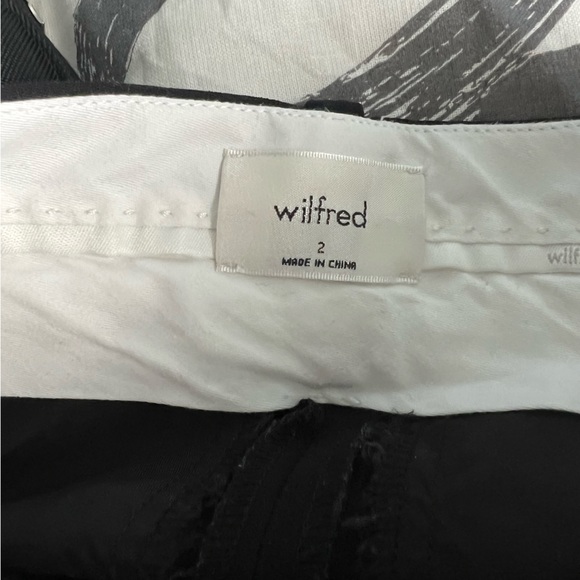 SOLD Aritzia effortless pants - Picture 3 of 3